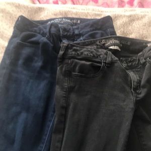 Black and blue American eagle size 4 jeans